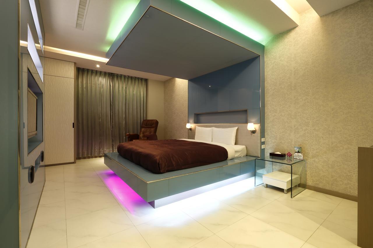 Hua Xiang Hotel-Qishan Екстериор снимка